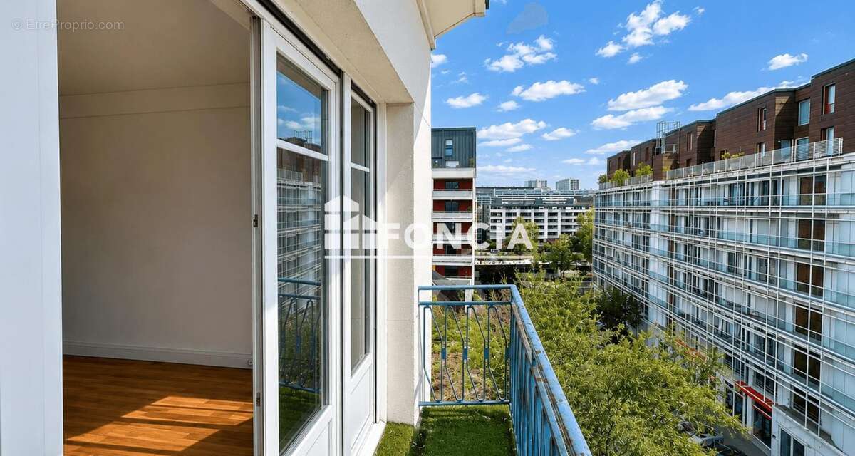 RENNES – Arsenal / Redon – Quai de la Prévalaye - T3 en dernier étage avec balcon - photo 3
