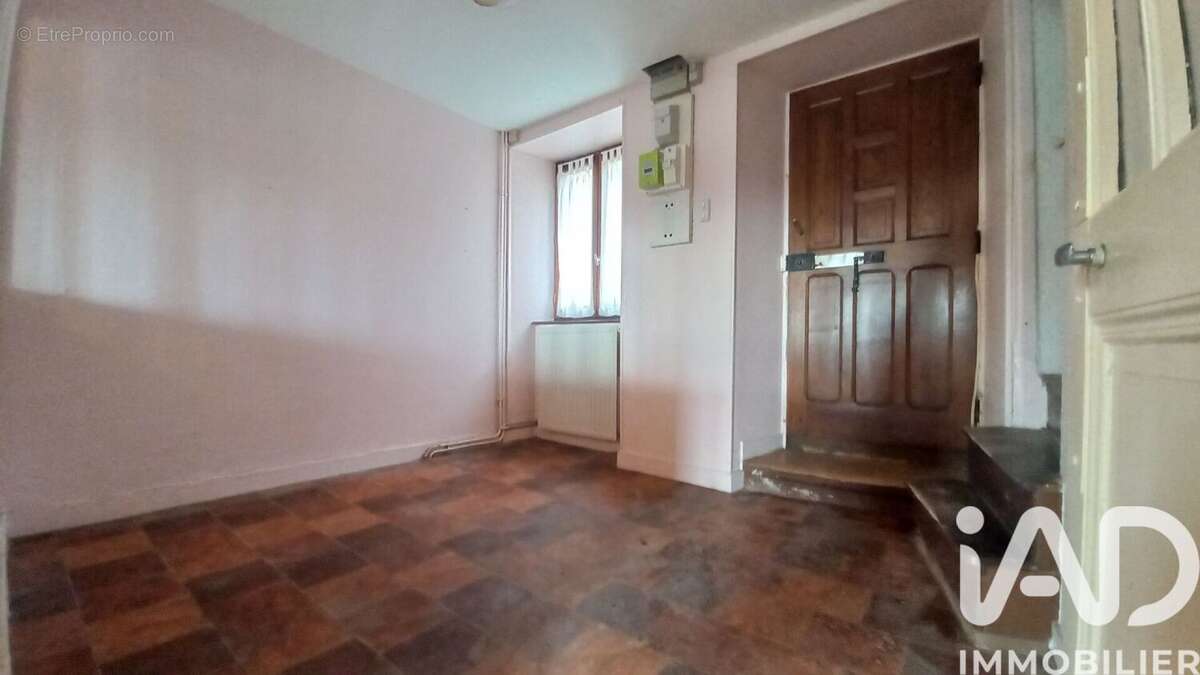 Photo 4 - Maison à SAINT-JULIEN-MOLIN-MOLETTE