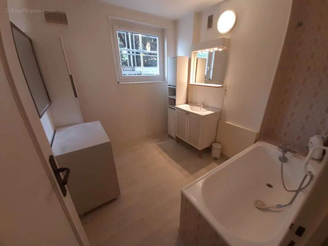 Appartement de 5 pièces - 100 m² - photo 5
