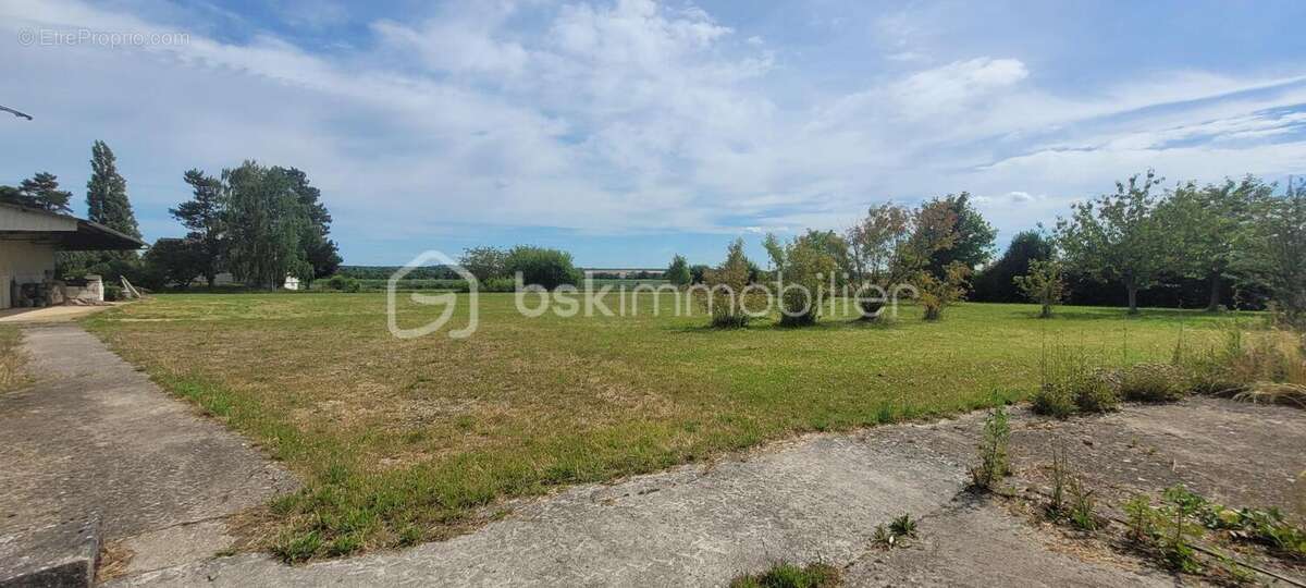 Maison à MONTEREAU-FAULT-YONNE