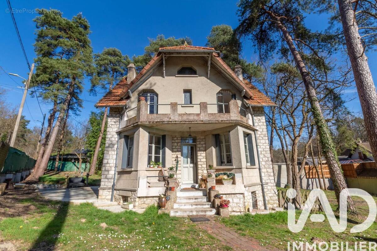 Photo 1 - Maison à MONTIGNY-SUR-LOING