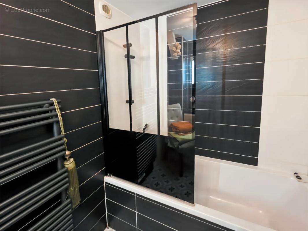 Appartement à AIX-LES-BAINS