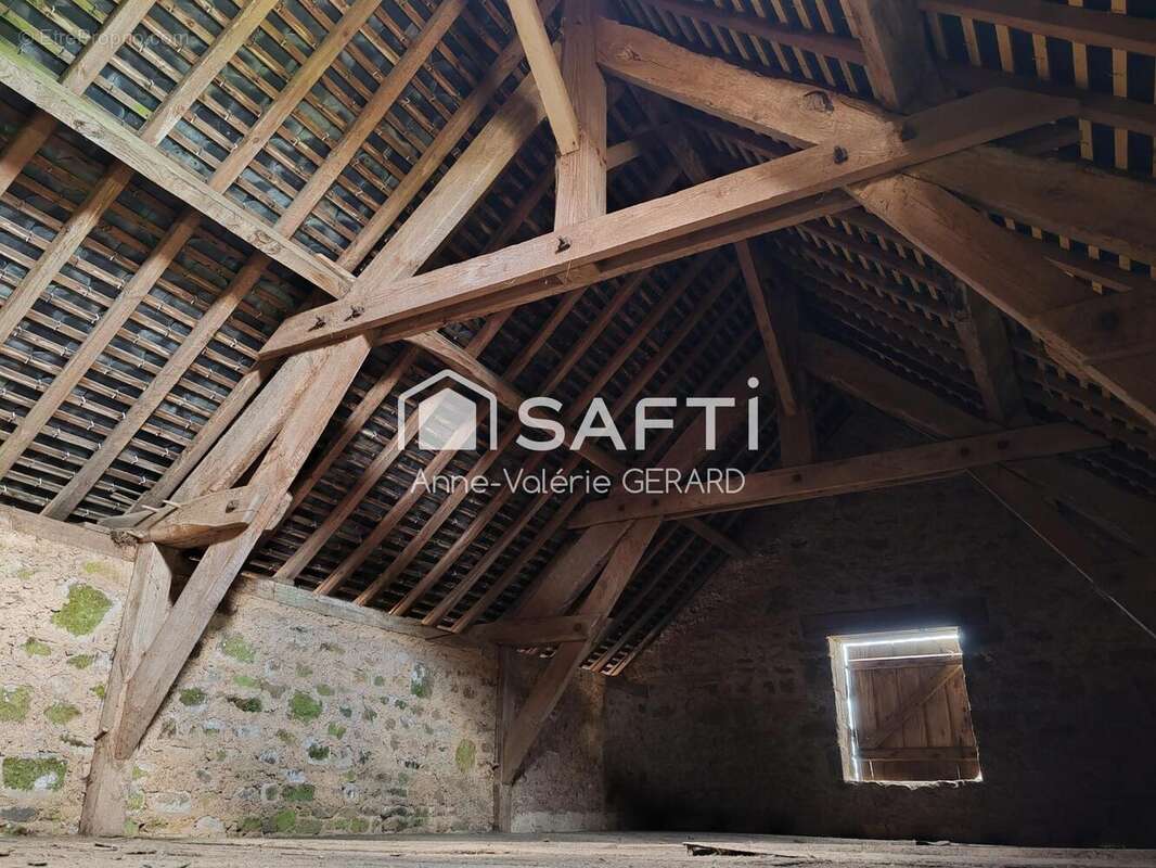 Maison 80 m² à Buais  - photo 8