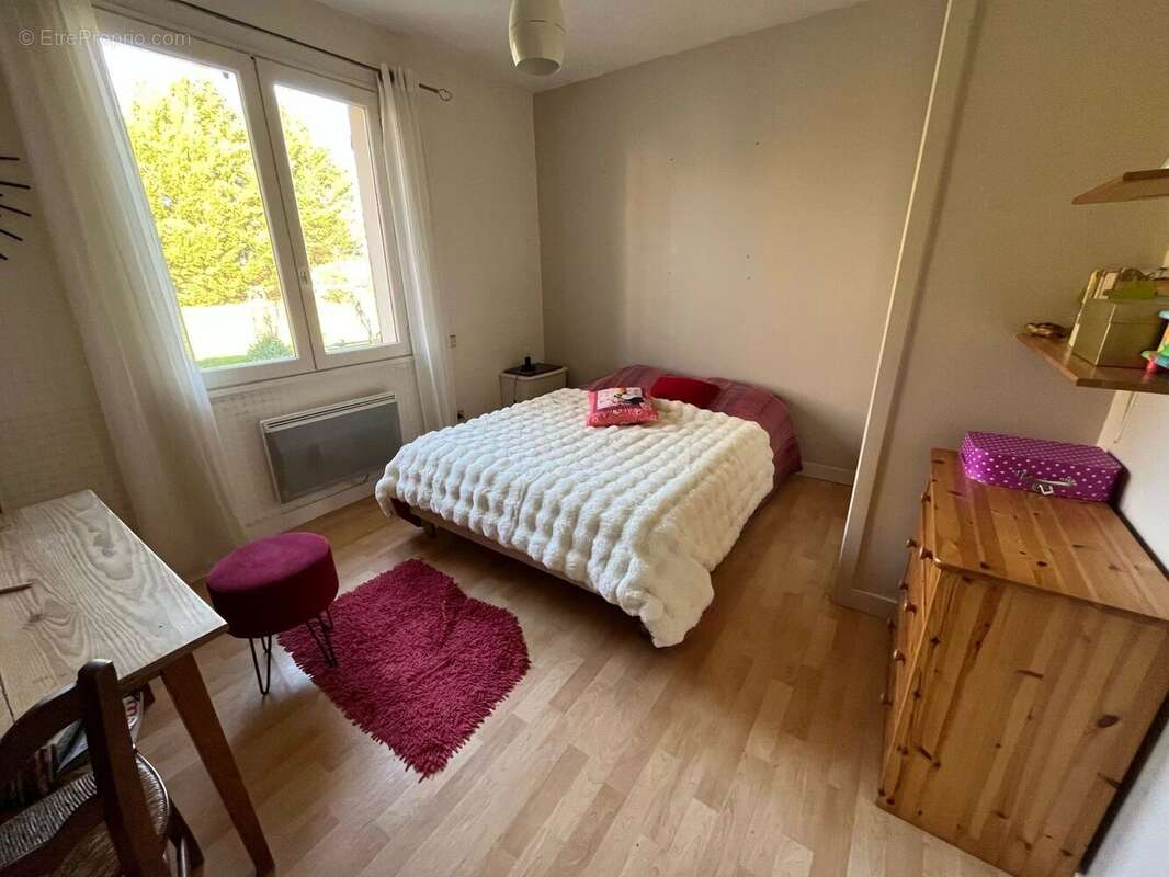 Maison à SAINT-HILAIRE-LA-PALUD