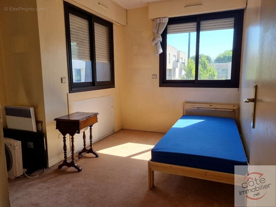 Appartement à BOURG-LA-REINE