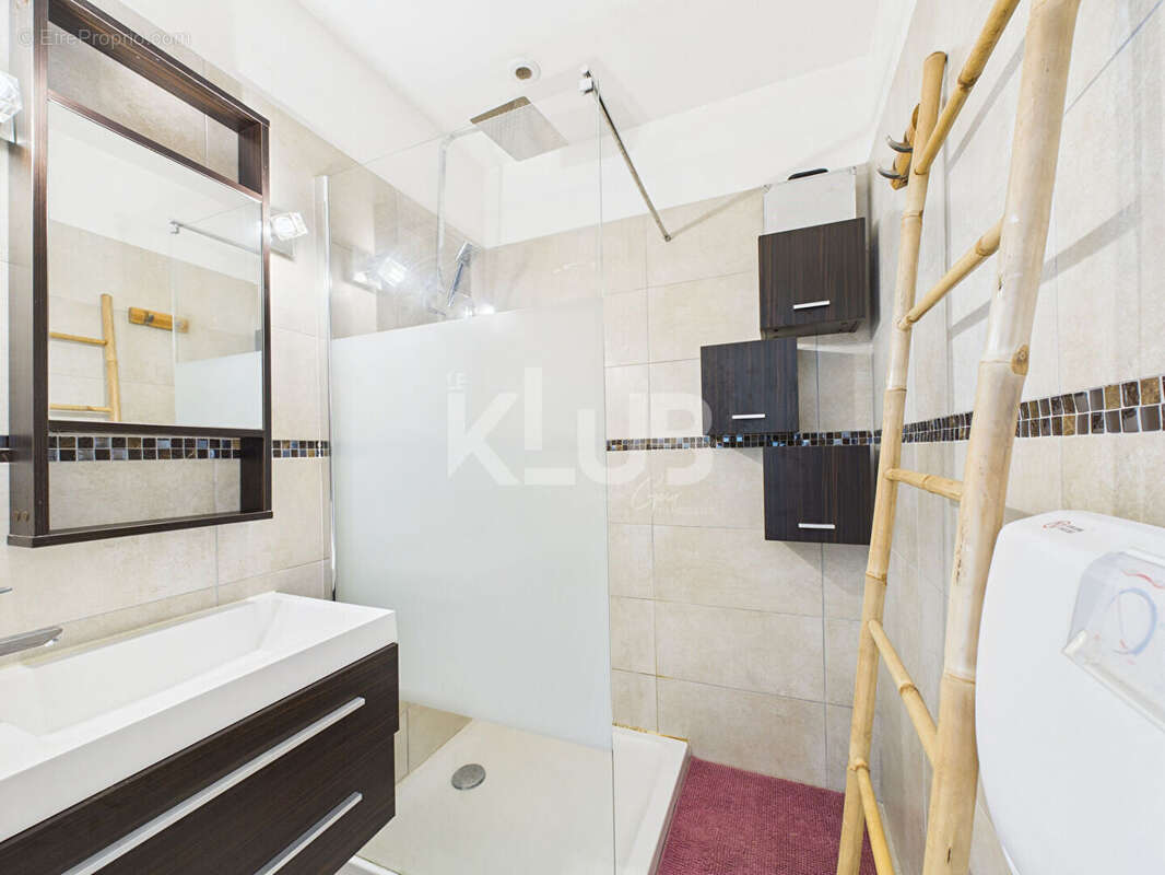 Maison à SANTO-PIETRO-DI-VENACO