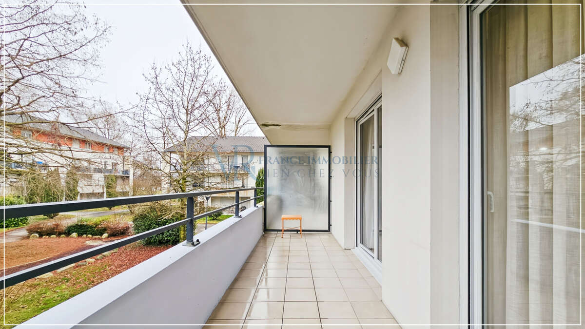 Appartement 2 pièces (t2) & parking - hors bail commercial - photo 15