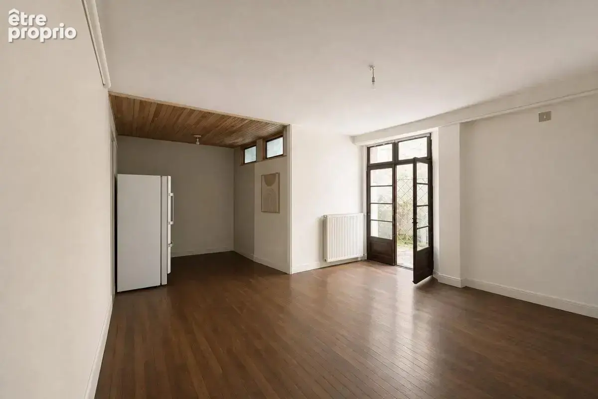Maison de ville avec jardin -121,9 m² -Saint-Germain-les-Belles - photo 11