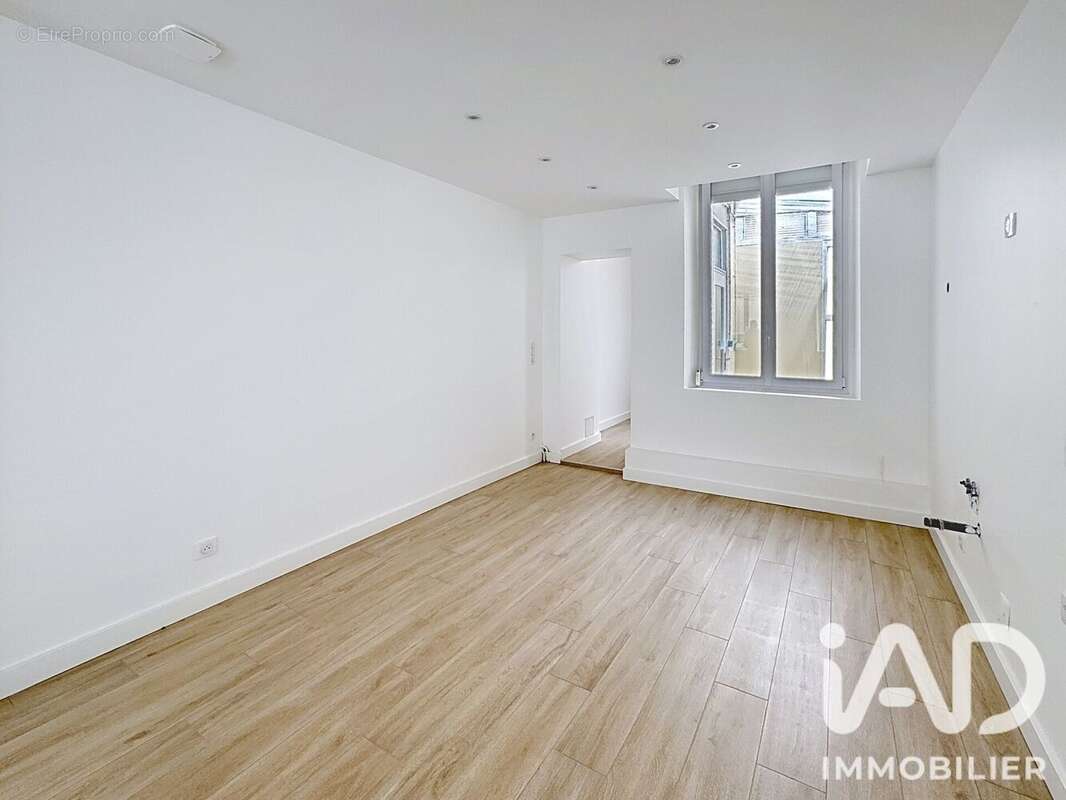 Maison 139 m² à Reims  - photo 4