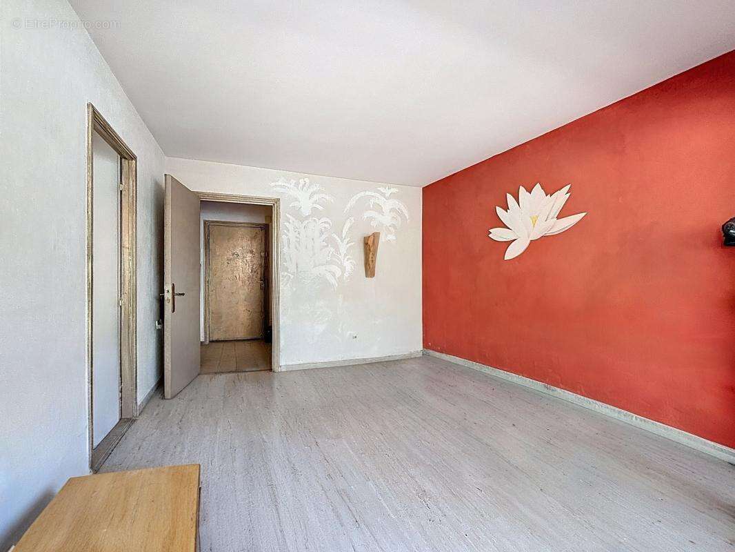 Appartement à LE CANNET