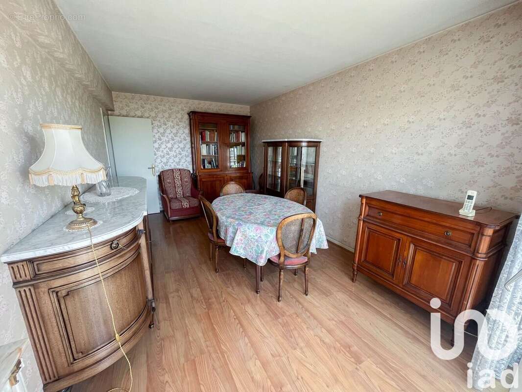 Photo 4 - Appartement à PARIS-20E