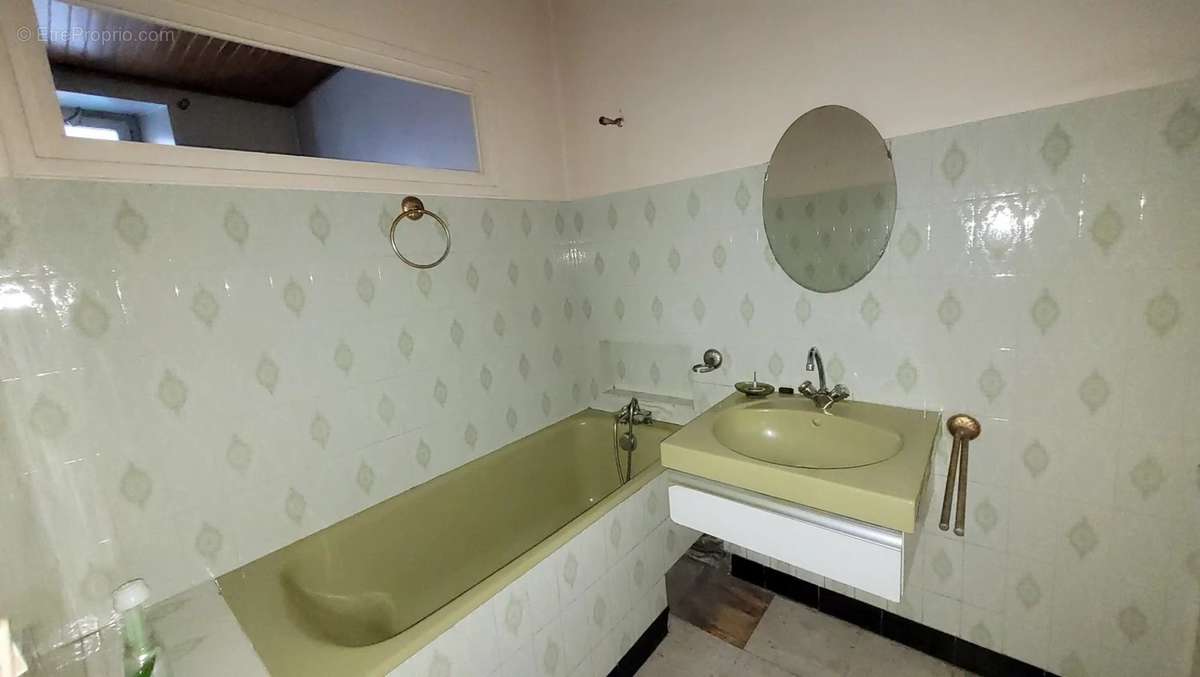 Appartement à SAINT-AGREVE