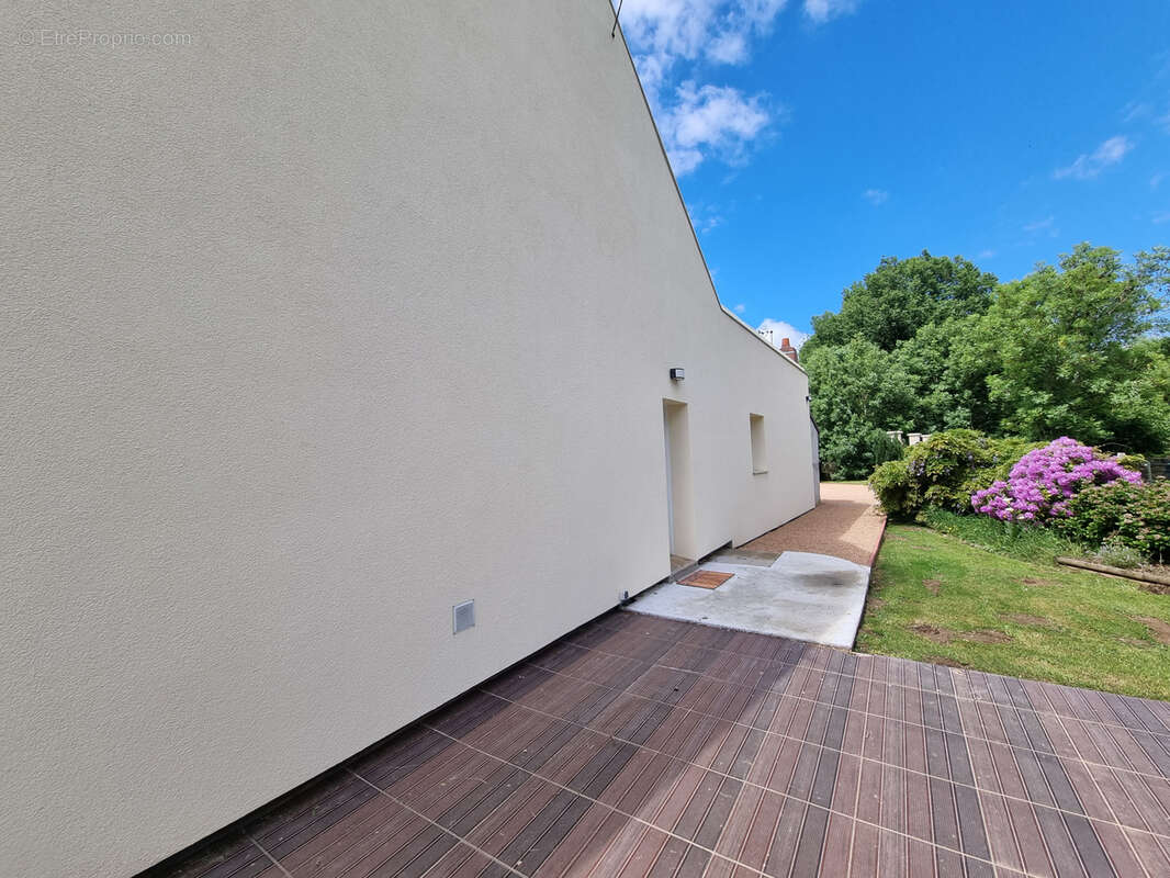 Vous rêvez d'une maison où poser vos valises, au calme, et avec des prestations modernes ? - photo 19