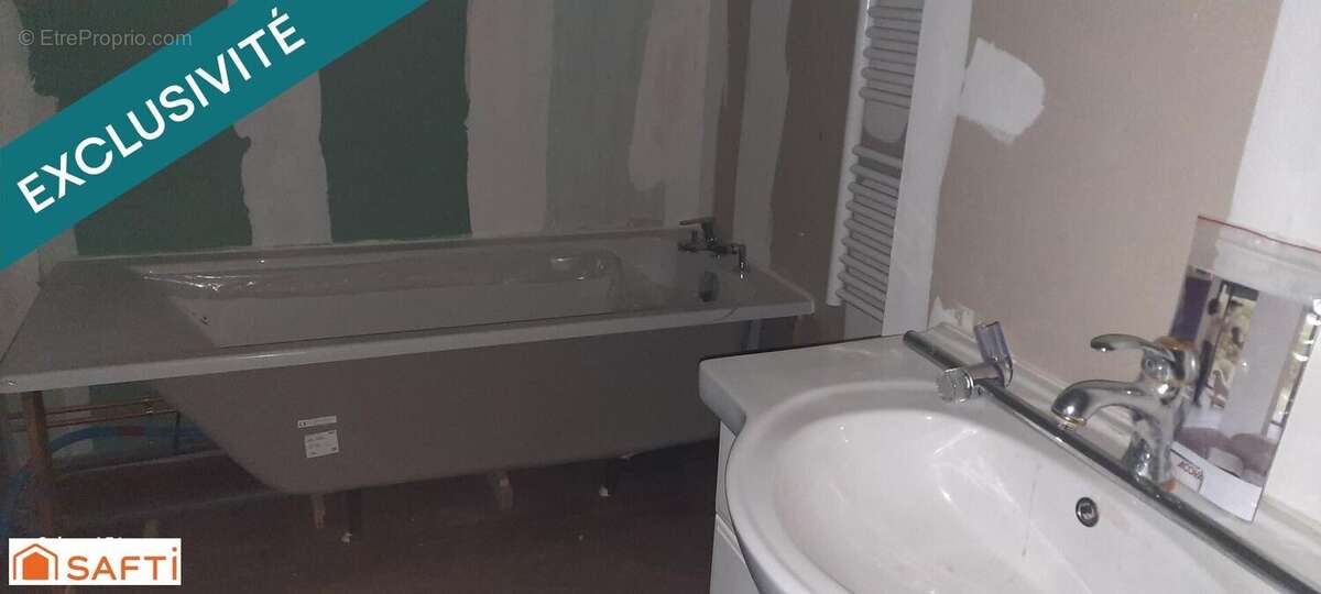 Photo 6 - Appartement à VILLENEUVE-SUR-YONNE