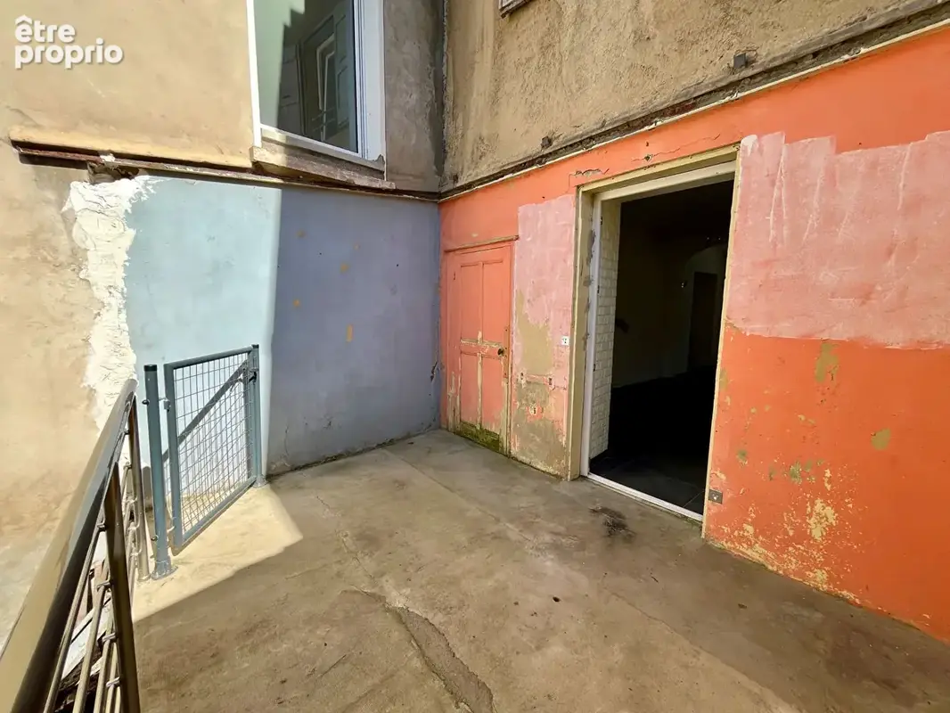 RIVES Maison de ville 5 pièces de 112 m² - photo 10