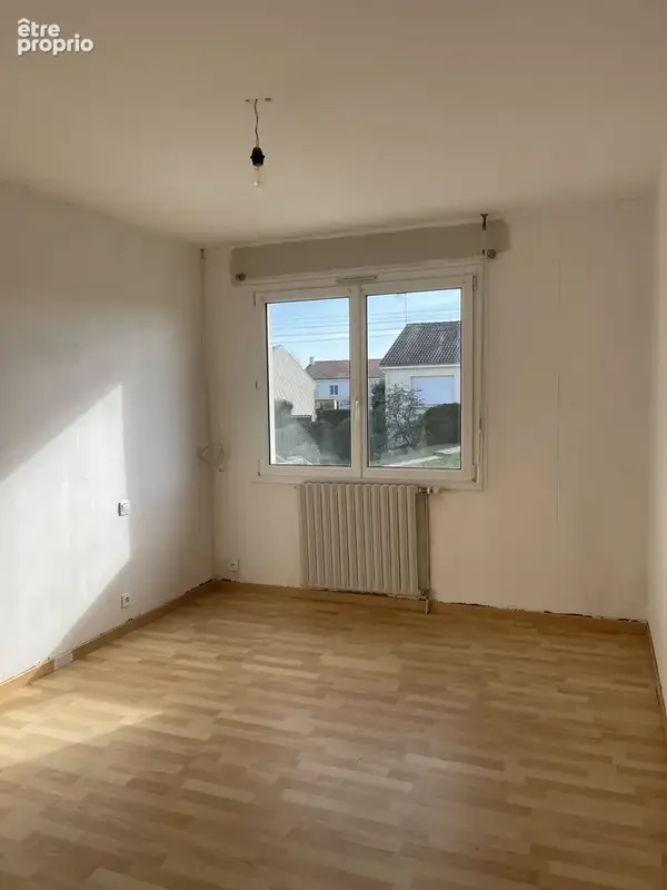 Vente maison 4 chambres les herbiers 85500 - photo 4
