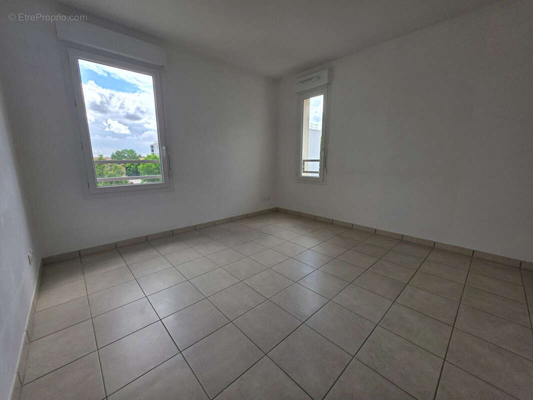 Appartement à MIONS