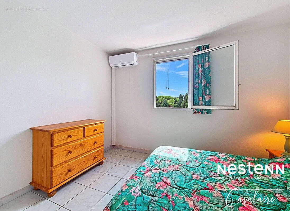 Appartement Cavalaire Sur Mer 2 pièce(s) dans résidence sécurisée en coeur de ville - photo 12