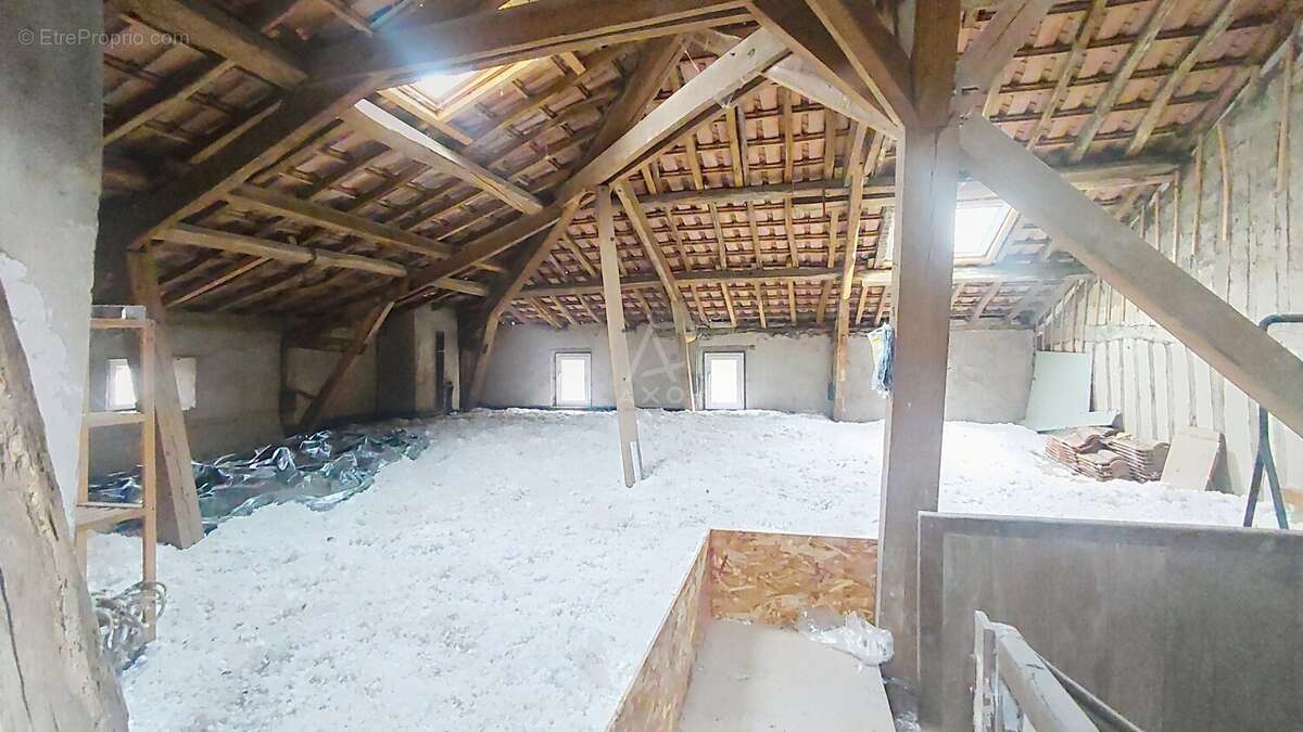 Authentique maison de caractère de165m2 sur la commune de BARCELONNE DU GERS - photo 20
