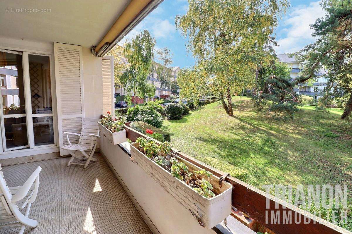 Appartement à LOUVECIENNES