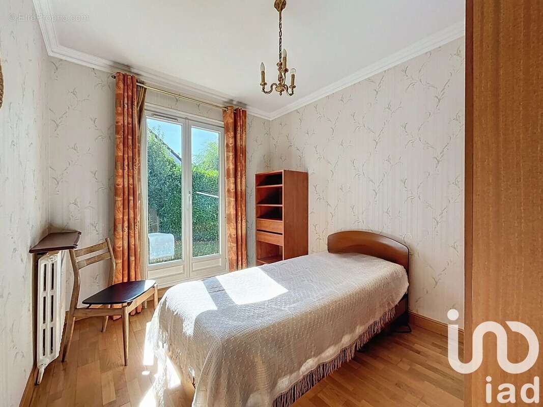 Photo 9 - Maison à VERT-SAINT-DENIS