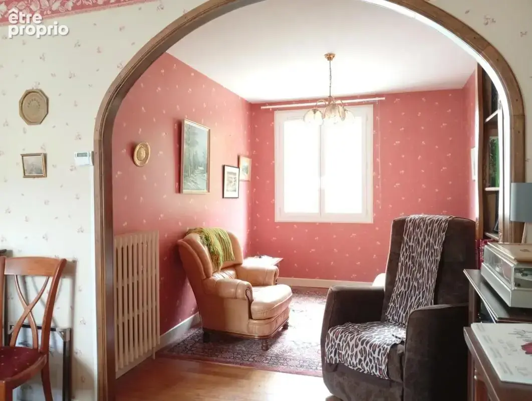 Maison mitoyenne de 85m² avec jardin et sous-sol - photo 10