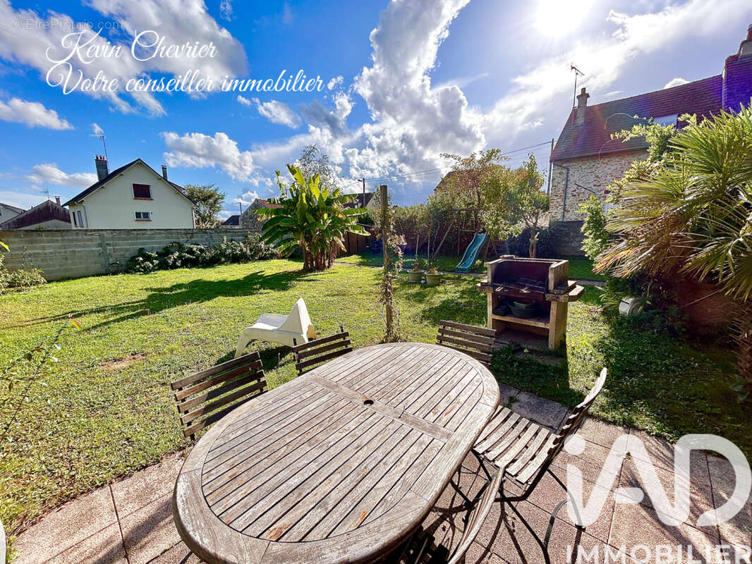 Photo 2 - Maison à MOUROUX