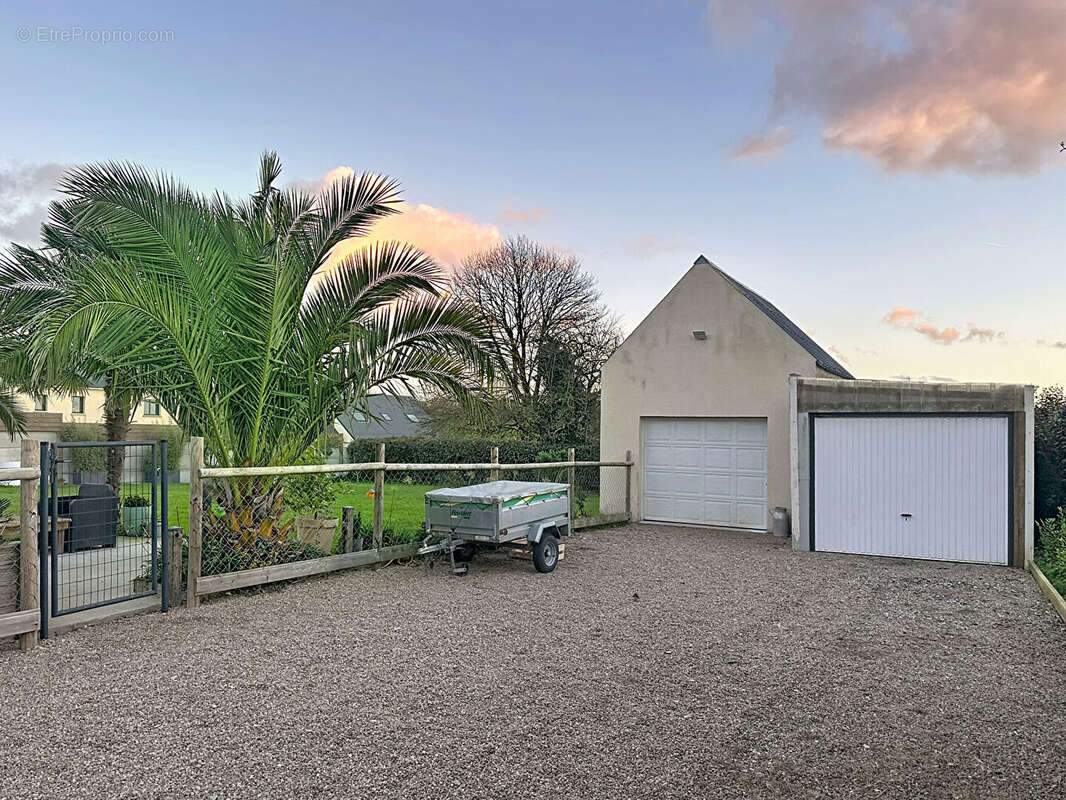 Maison à SAINT-CHRISTOPHE-DU-FOC