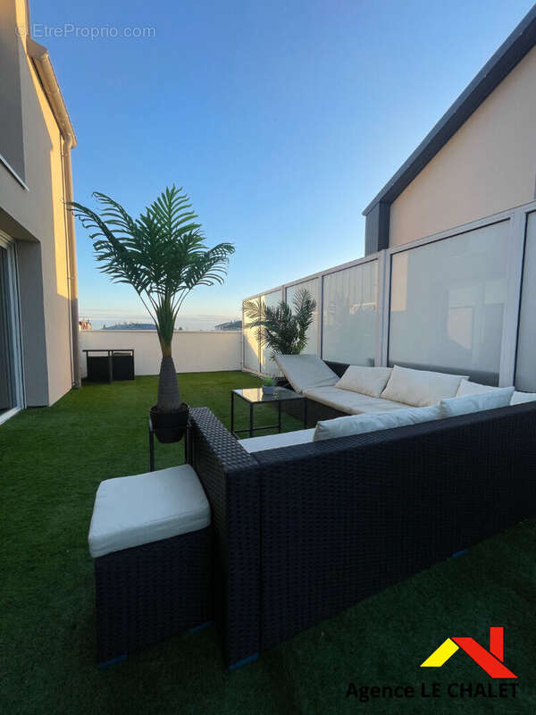 Appartement à VILLENEUVE-LE-ROI