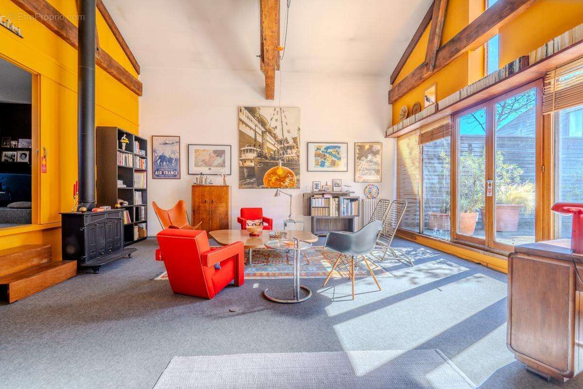 Appartement à BORDEAUX