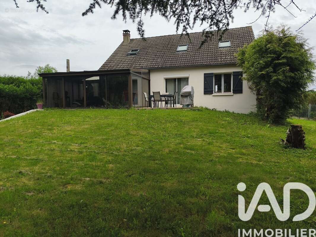 Maison 130 m² à Nibelle  - photo 2