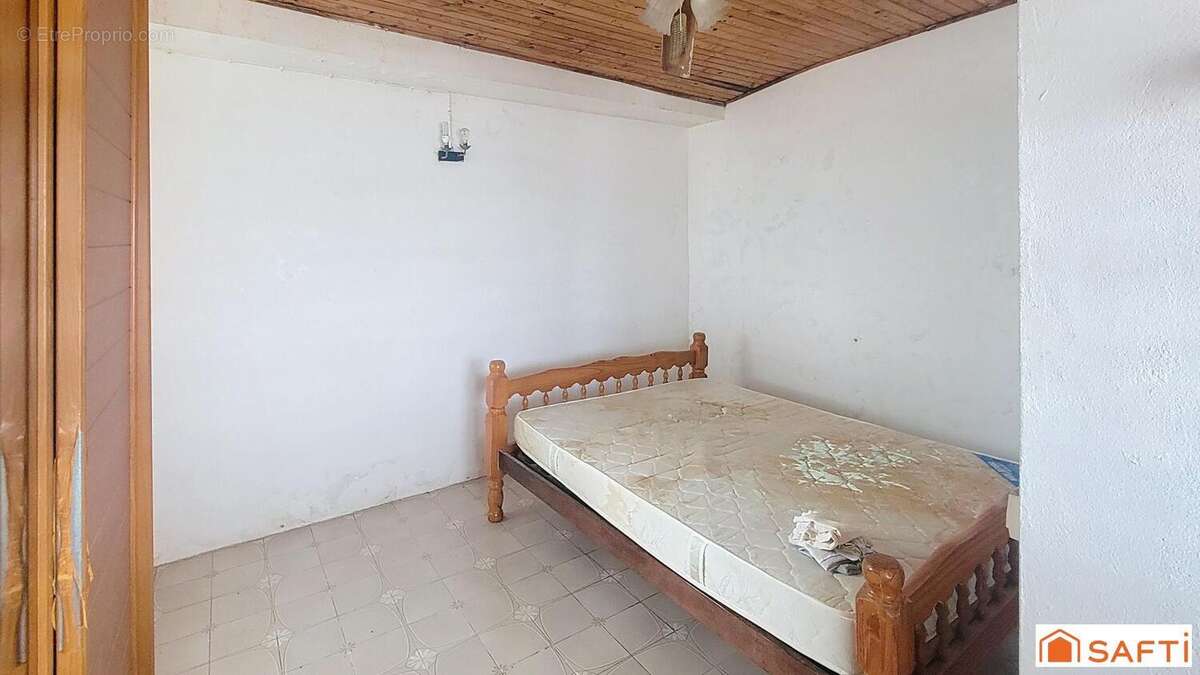 Appartement 358 m² à La Trinite  - photo 8