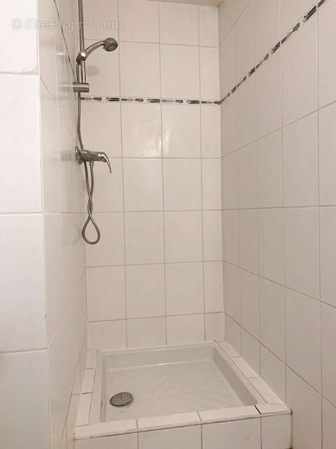 Thonon Investisseur- à proximité du centre et au calme, studio de 21 m2 - photo 7