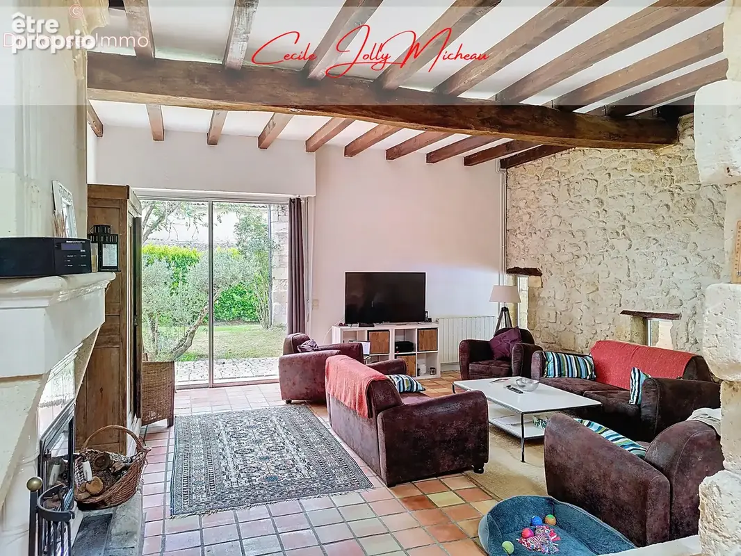 Maison 8 pièces 245 m² à vendre à Saint-Savin (33920) - photo 31