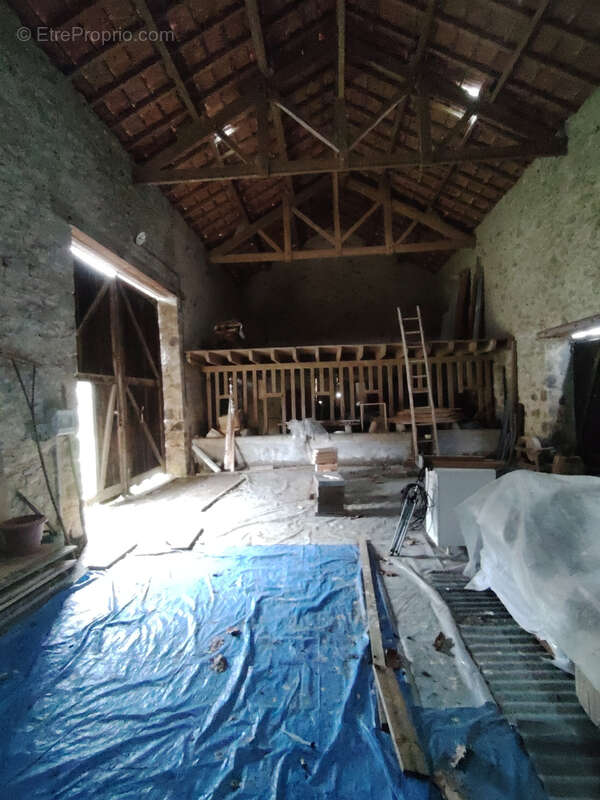 Maison à LA MEYZE