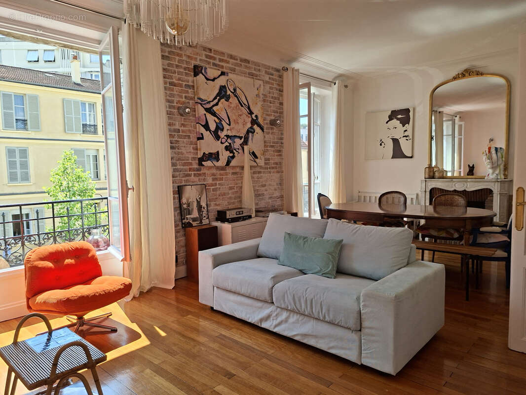 Appartement à VERSAILLES
