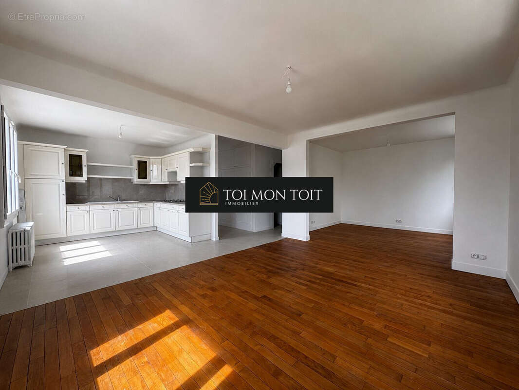 Maison 140 m² à Plailly  - photo 2