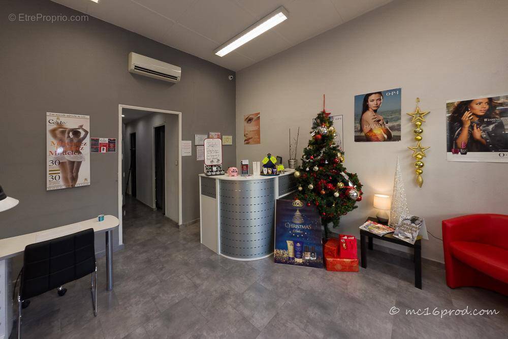 Commerce à MARSEILLE