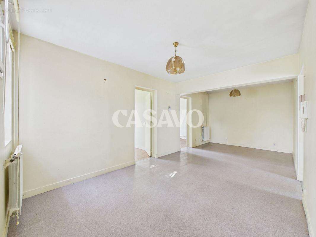 Maison à CHENNEVIERES-SUR-MARNE