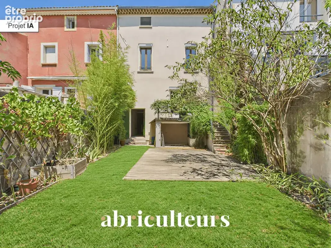 Maison de village avec jardin, garage, cave et grenier aménageable à Saint-Cannat - photo 2