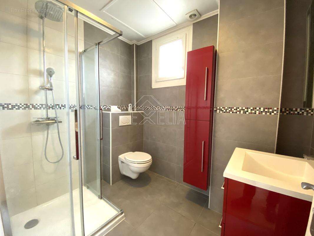 Maison à ROSNY-SUR-SEINE