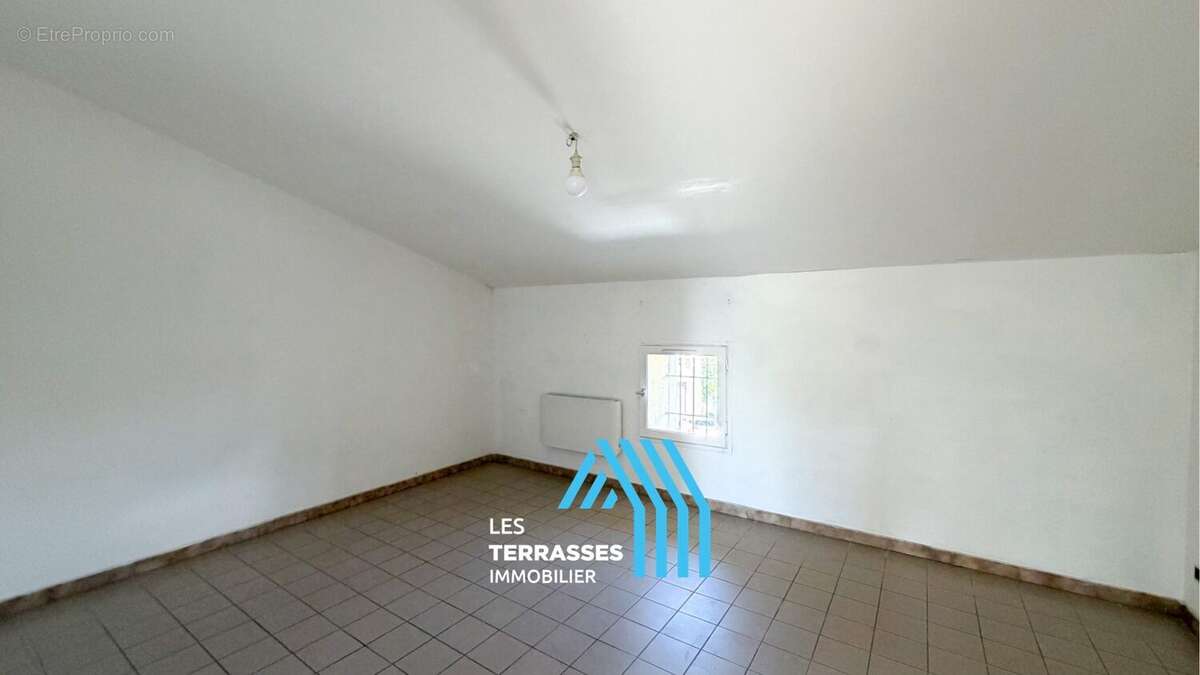 Appartement à SAINT-GERVAIS-SUR-ROUBION