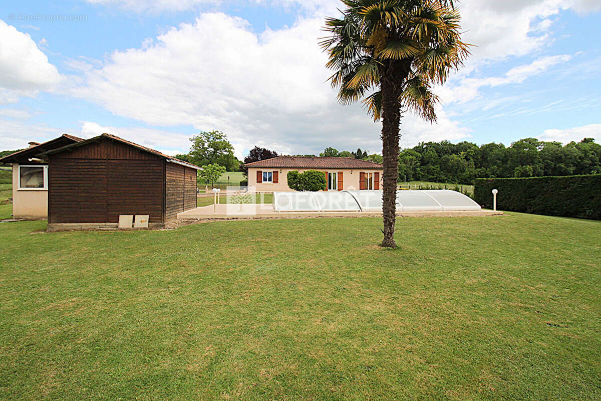 Maison à QUINSAC