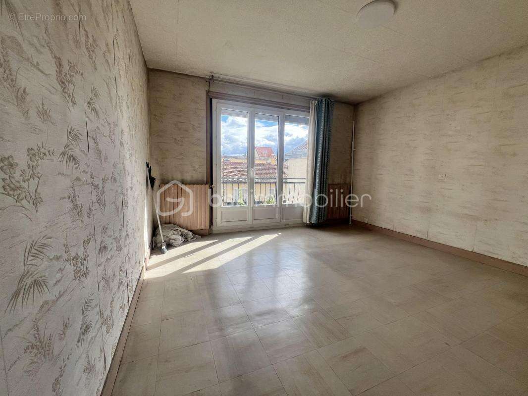 Maison de charme 77 m²/Sous-sol total/Garage Un beau potentiel à révéler - photo 14