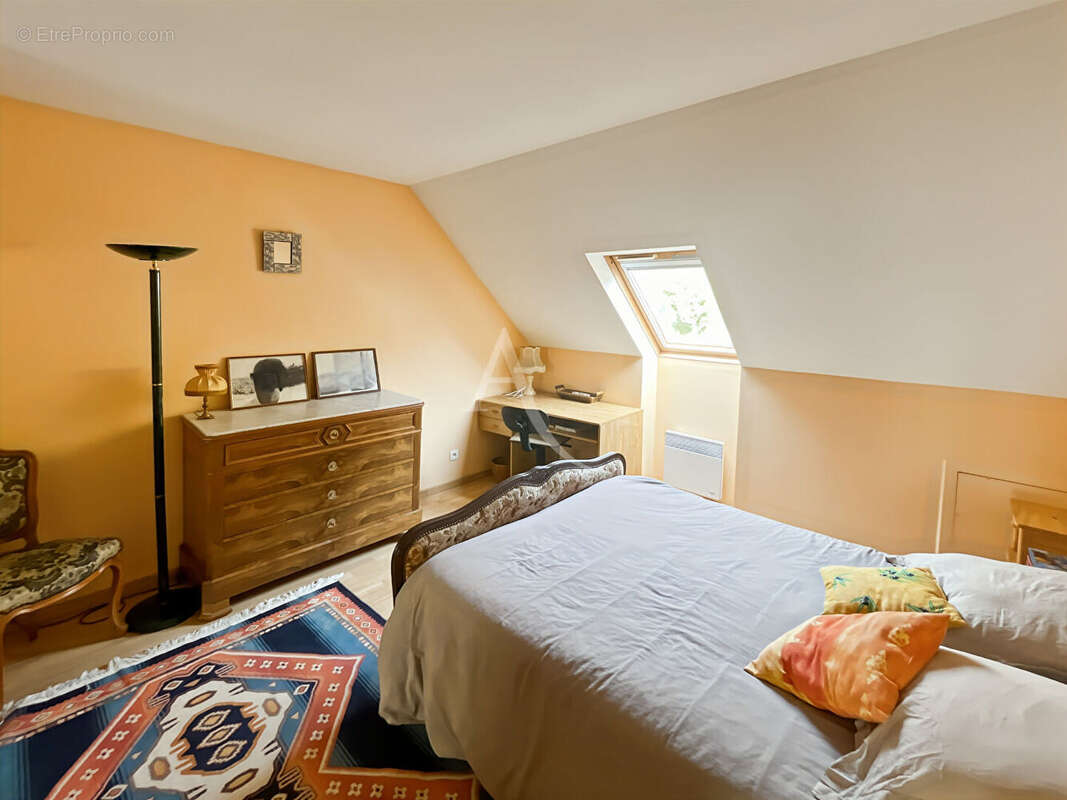 Maison Vaux sur Seine 130m² - 4 chambres - photo 10