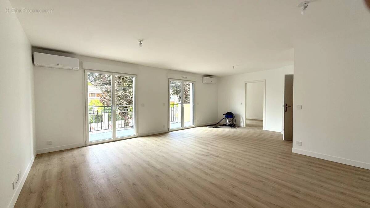Appartement à NEUILLY-SUR-MARNE