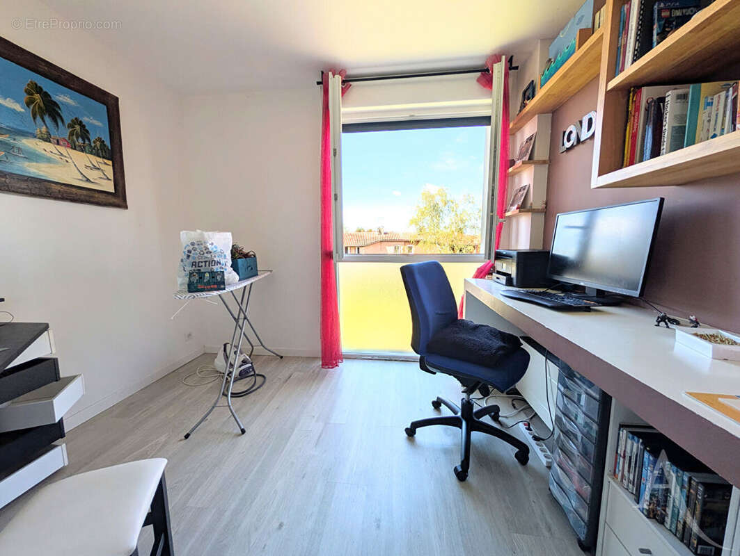 Appartement à SAINT-ORENS-DE-GAMEVILLE