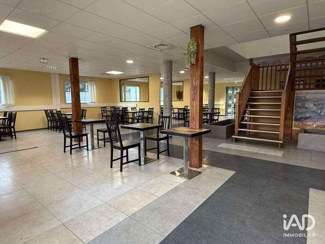 Commerce 480 m² à Cadours  - photo 2