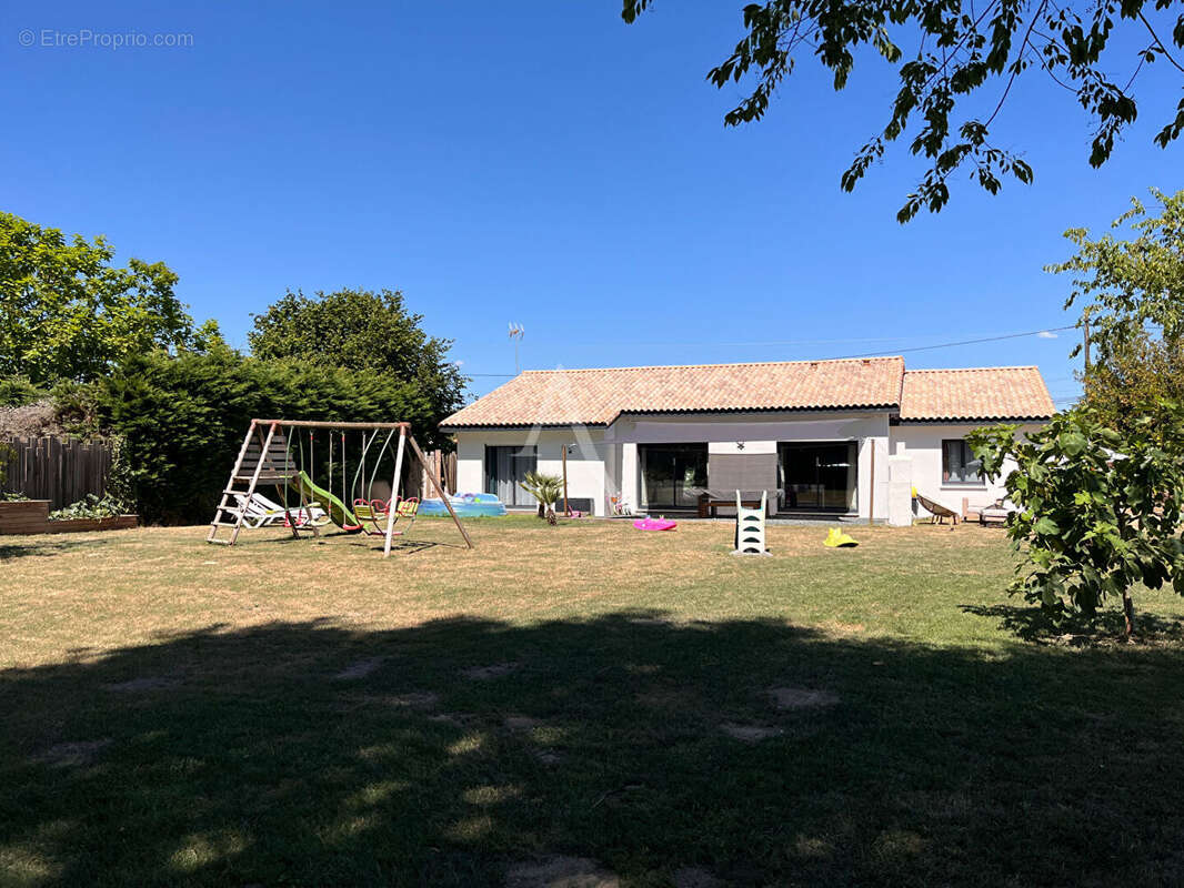 Maison 120 m² à Landeronde  - photo 11