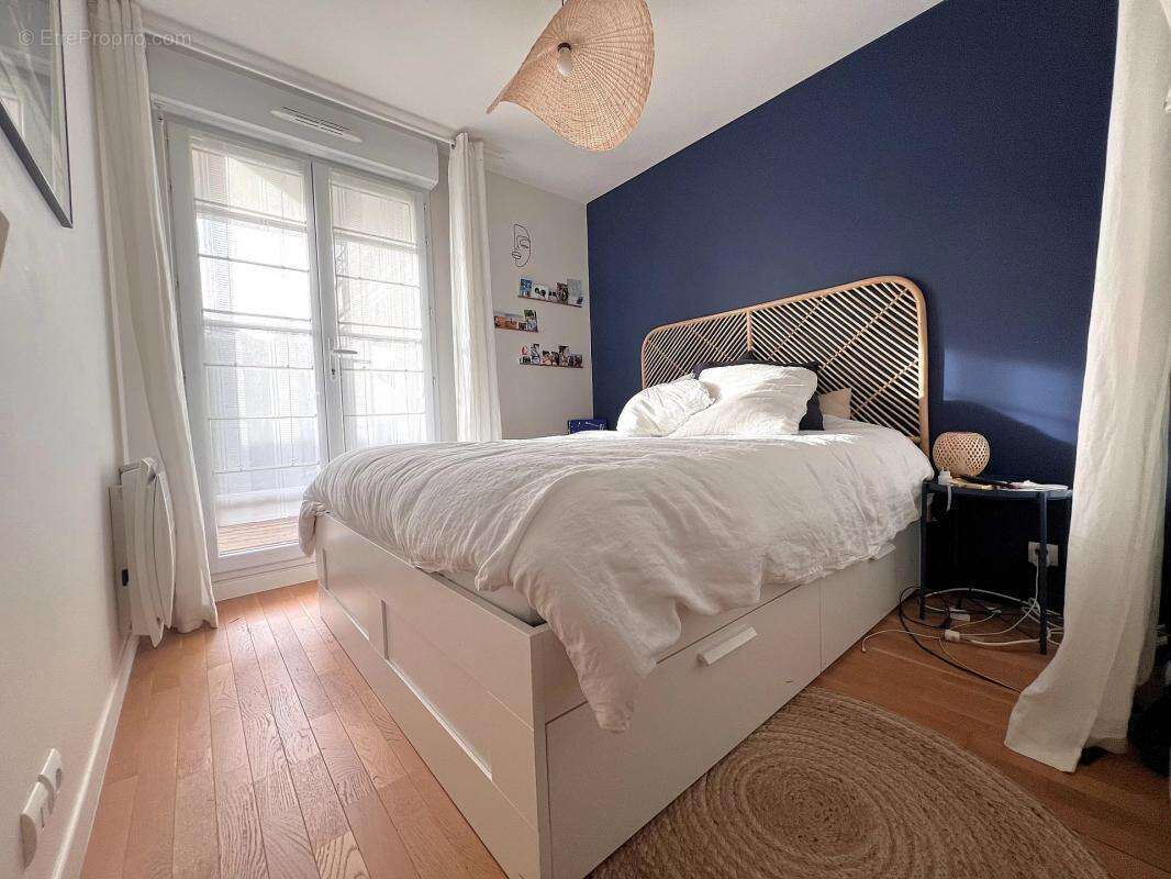 Appartement à LES CLAYES-SOUS-BOIS